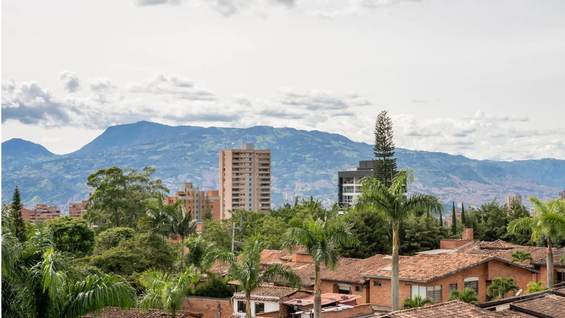 Angelis By Wynwood House Apartment Medellin